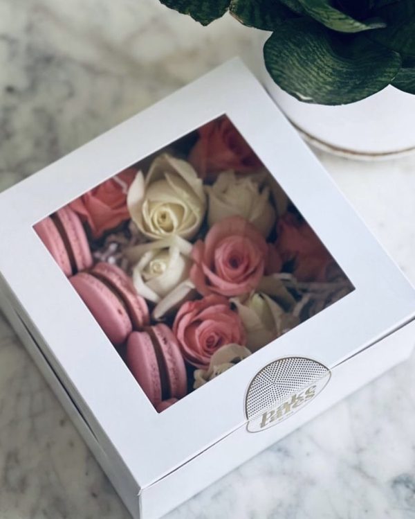 7*7*3 Cake box (window)